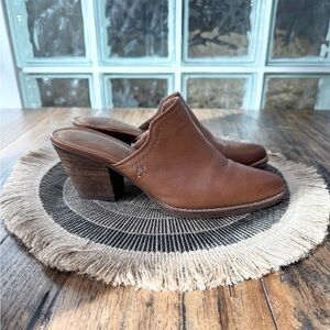 Zodiac Ada Deadstock Brown Leather Mules 7 Boho Western Stacked Heels